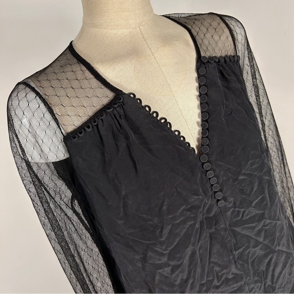 BCBGeneration Black Sheer Silk Mesh Sleeve Blouse S-M *Brand/Size Tag missing* - Picture 3 of 9